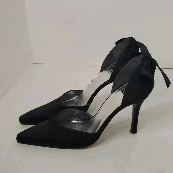 STUART WEITZMAN Satin Bow Accents D'Orsay Pumps Size 8 - Picture 2 of 7